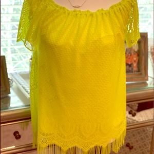 Lilly Pulitzer top NWT. Size L